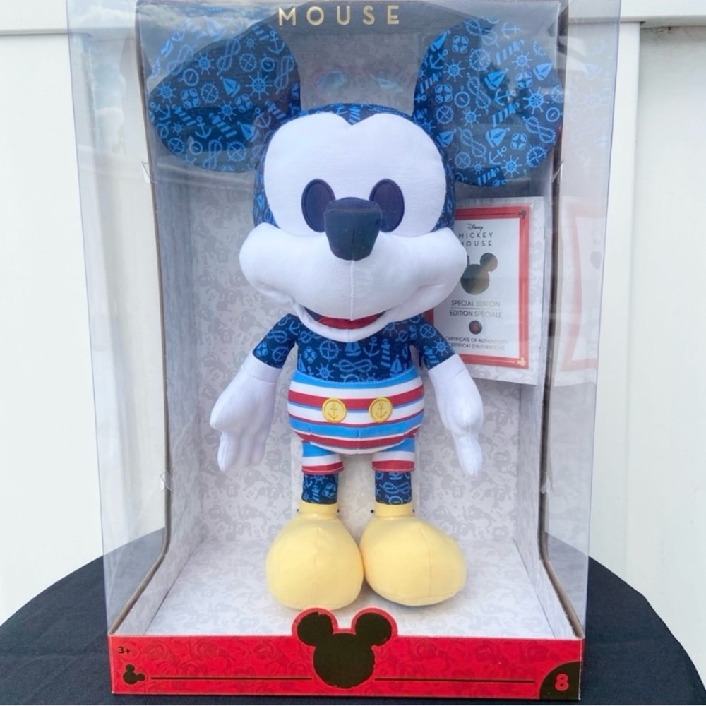 Disney Year of The Mouse Collector Plush Captain Mickey Mouse August NEW in Box
